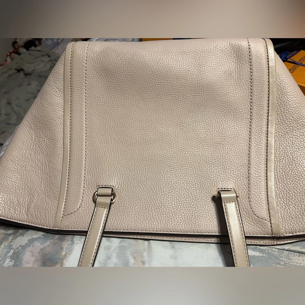 Michael Kors - Picture 3 of 5